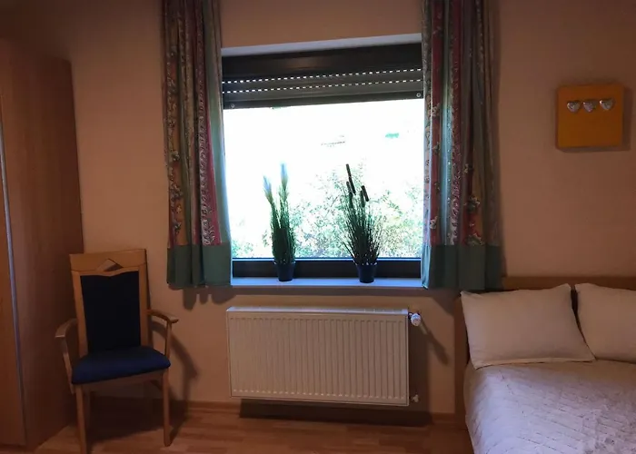 Moselpension Gwosch 브루티크판켈